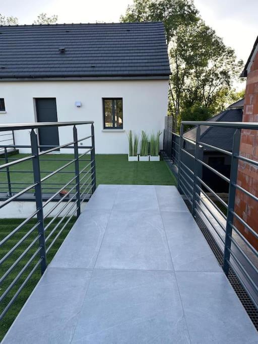 Green Home Paris Disneyland Chalifert المظهر الخارجي الصورة